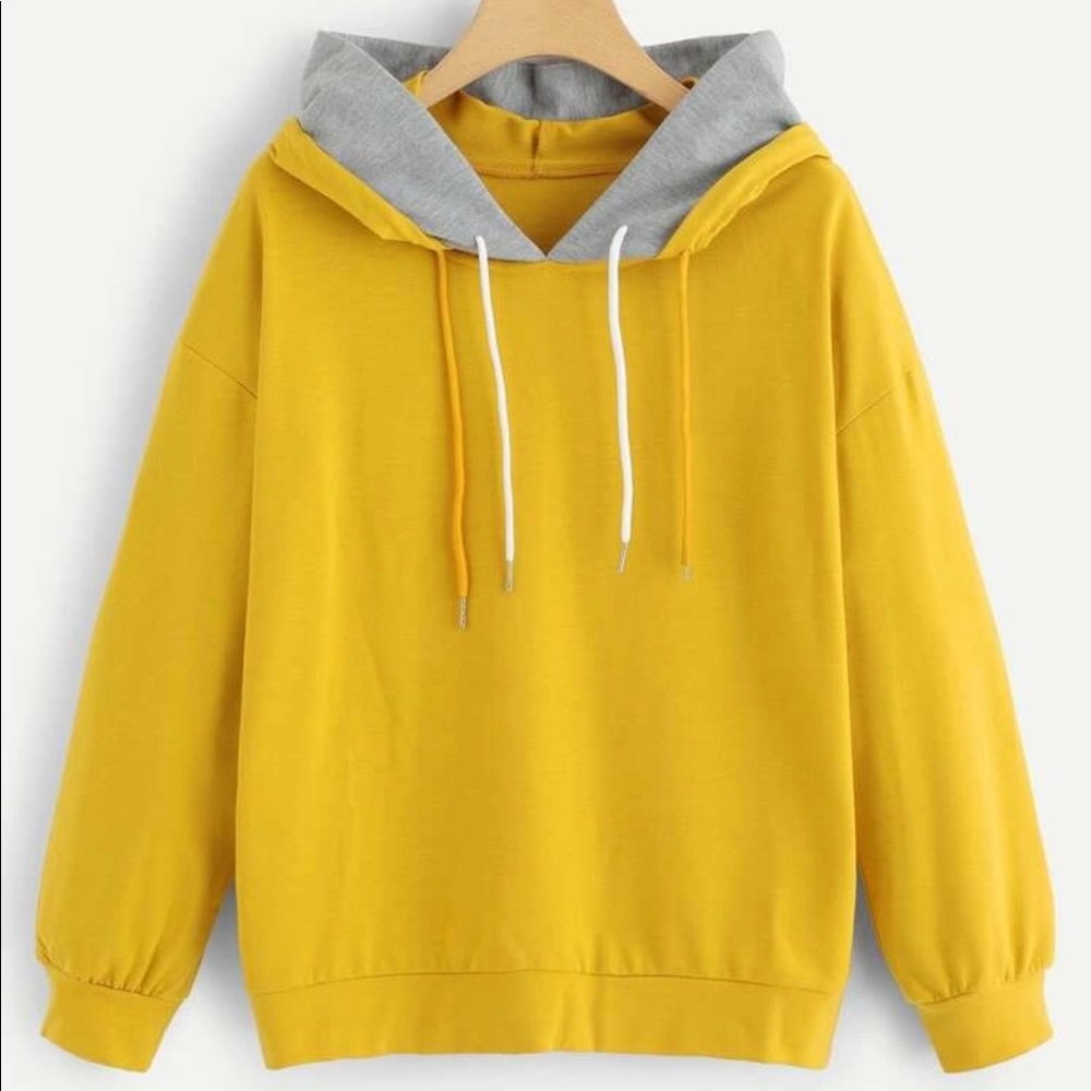 Women Sweatshirt 💛